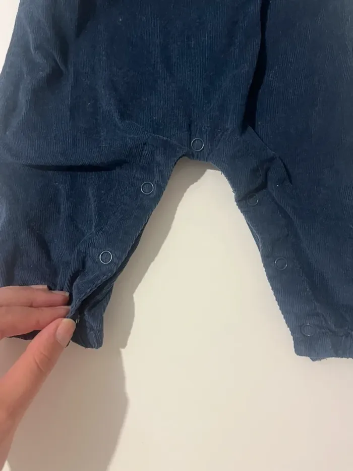 Barboteuse bleu foncé velours - 3 mois💙 - photo numéro 2