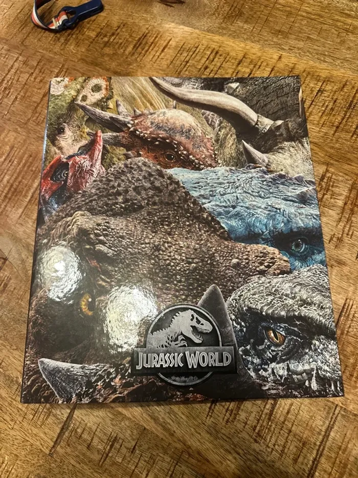 Classeur Jurassic word