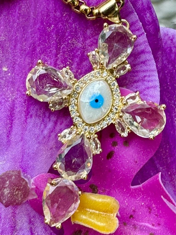 Collier habaha Paris chaîne épaisse réglable grosse croix œil bleu gros cristaux - photo numéro 2