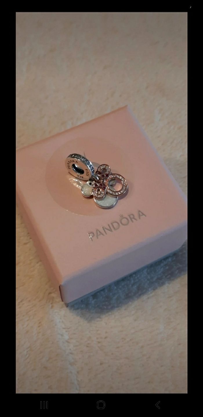 Charm Pandora >< Disney pendant double silhouette Minnie - photo numéro 4