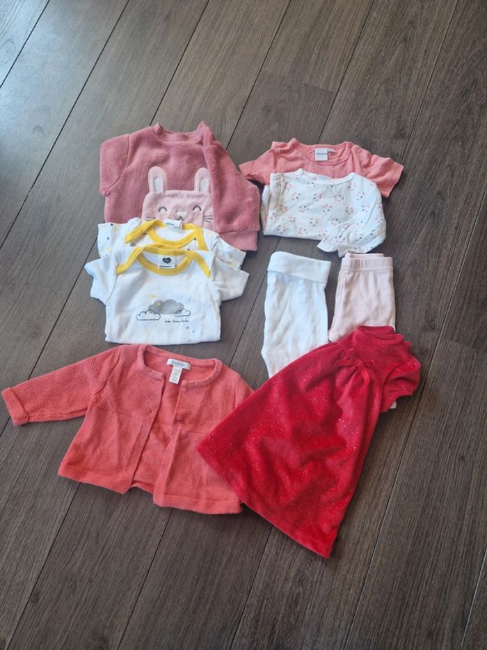 Lot taille 1 a 3 mois