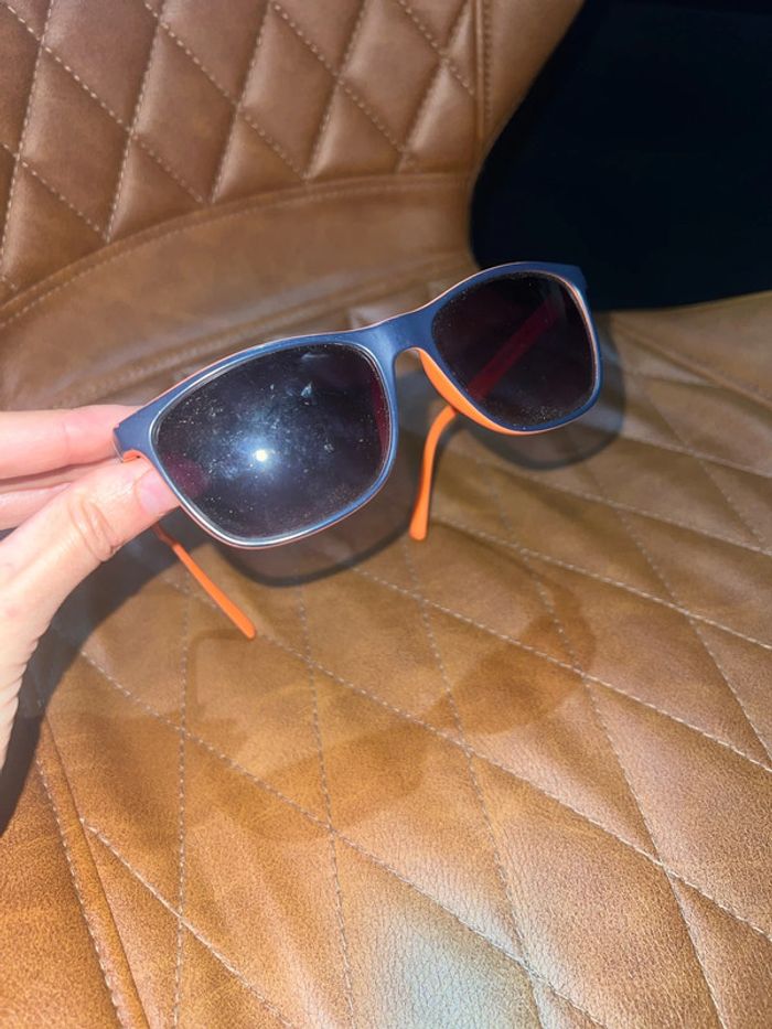 Lunette de soleil - photo numéro 5