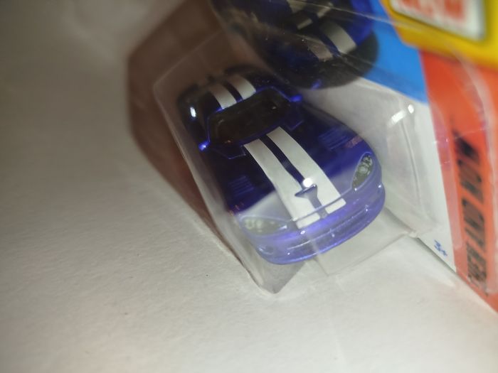 Hot Wheels '96 Dodge Viper GTS 2025 - photo numéro 3