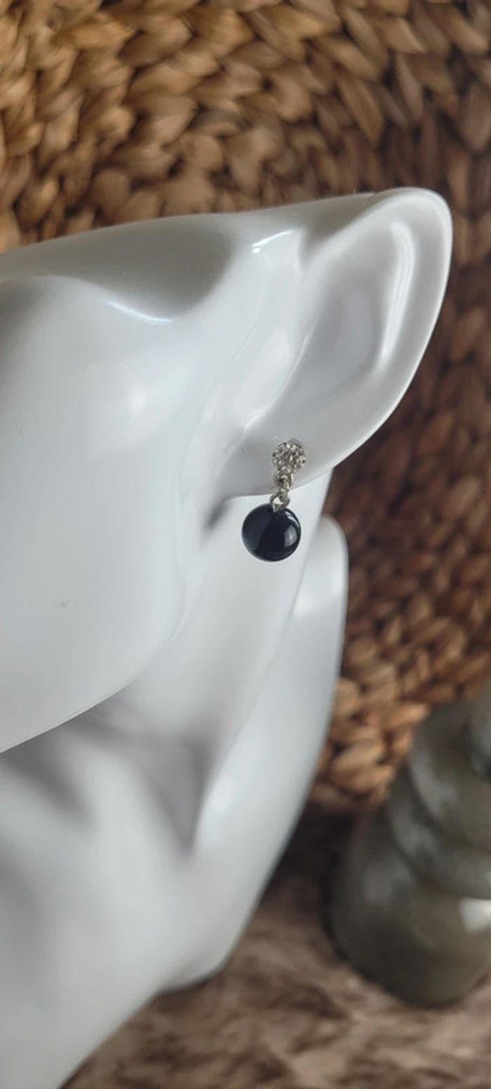 Boucles d'oreilles perles noires - photo numéro 3
