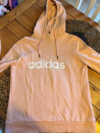 Sweet capuche adidas