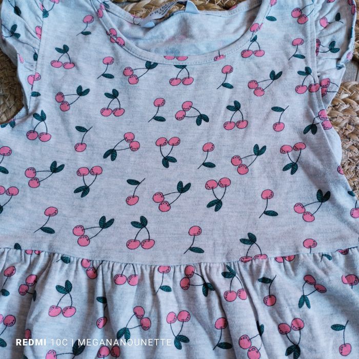 🍒 Robe motif cerises – 5 ans / 110 cm – Primark – Très bon état - photo numéro 5