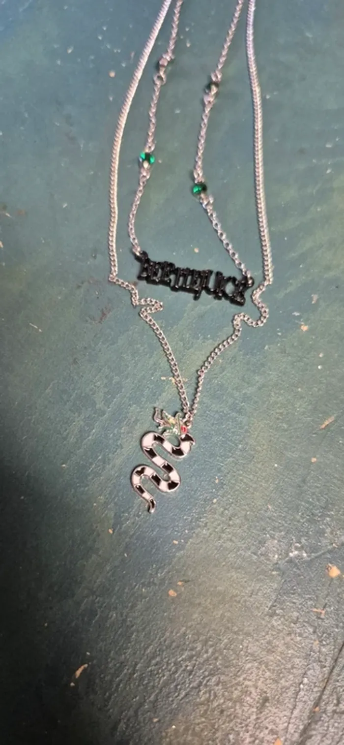 Collier beetlejuice - photo numéro 2