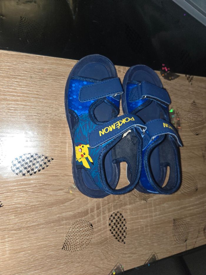 Sandale pokemon - photo numéro 4