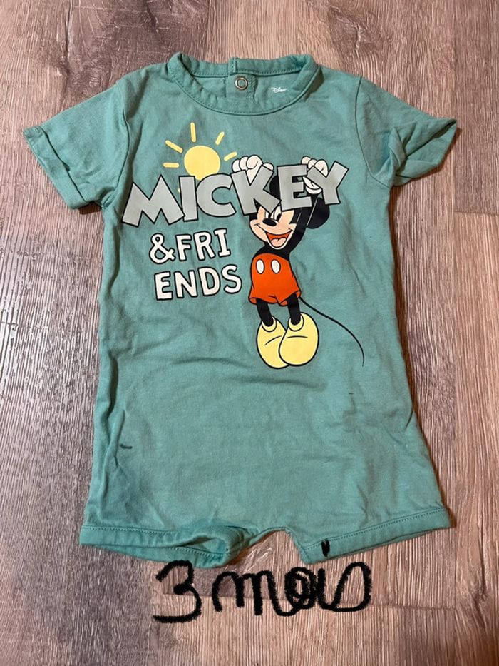 Combinaison mickey