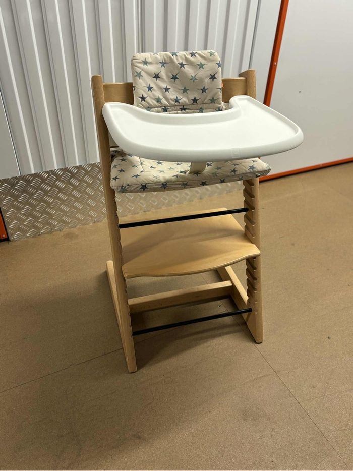 Chaise haute stokke