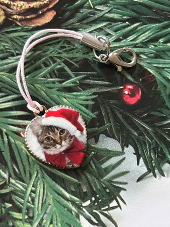 Breloque, chat de Noël