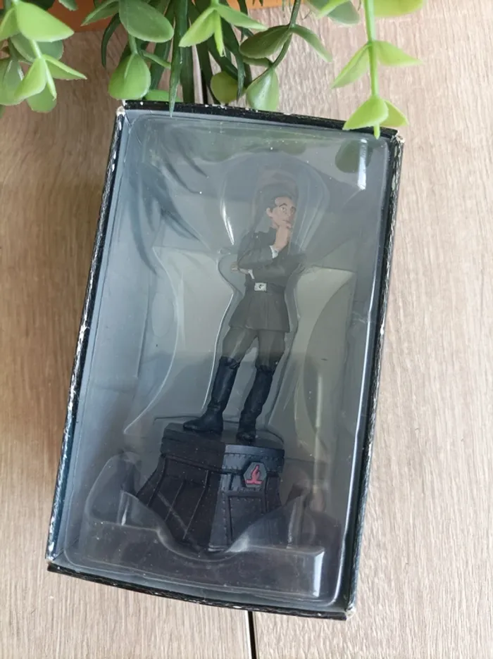 Figurine pièce d'échecs Gran Moff Tarkin Star Wars Altaya - photo numéro 3