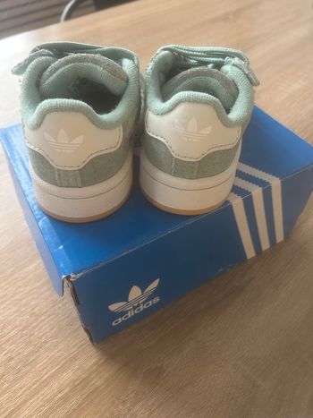 Adidas campus