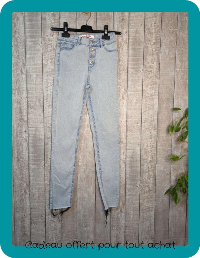 Jean taille haute Jennyfer 32