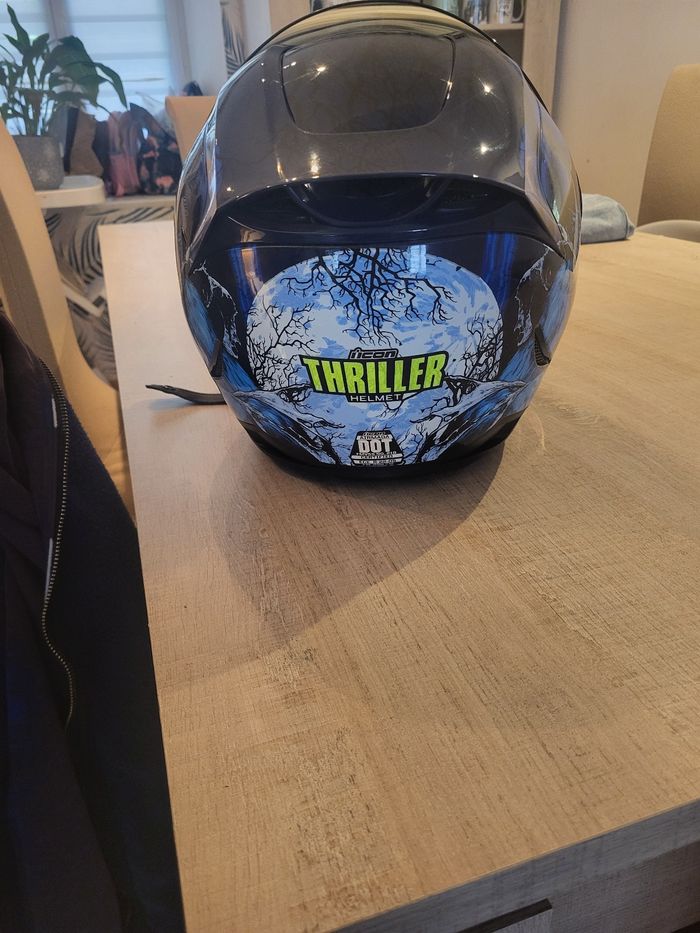 Casque moto - photo numéro 4