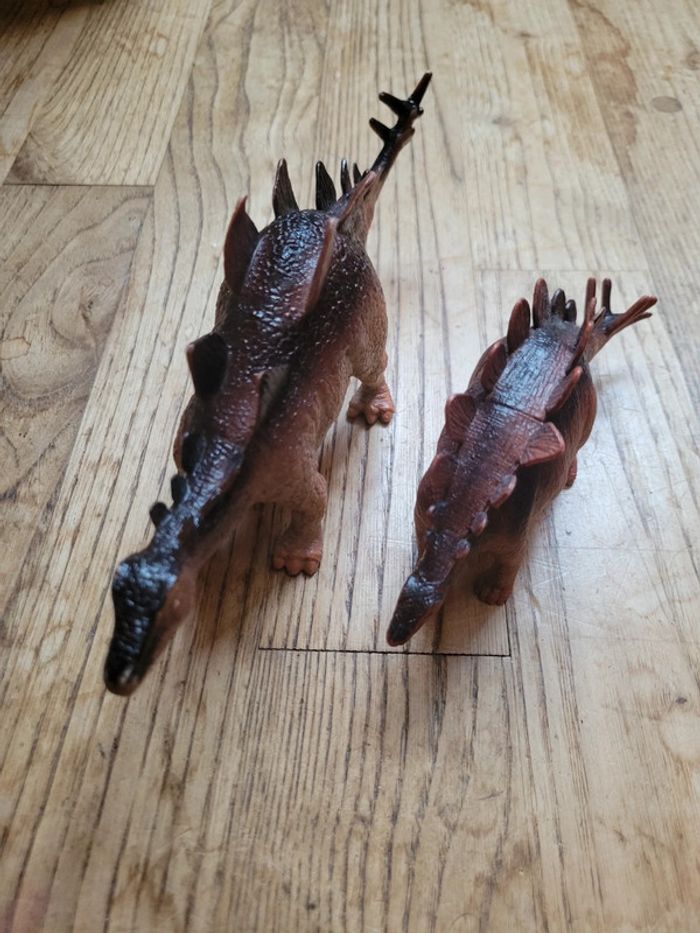 Lot de 19 figurines dinosaure + 1 figurine crocodile - photo numéro 4