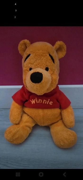 Peluche winni l ourson disney