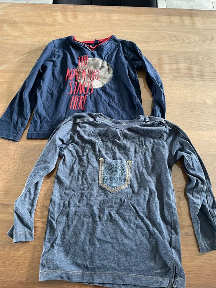 Tee shirt lot de 2 manches longues 6 ans