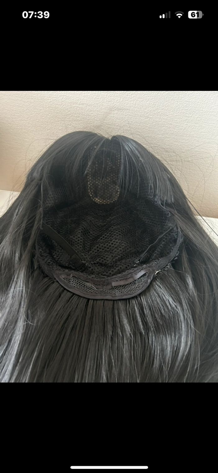 Perruque longue brune - photo numéro 5