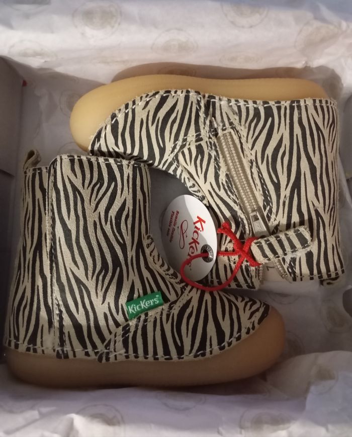 Kickers neuves pour fille en taille 19