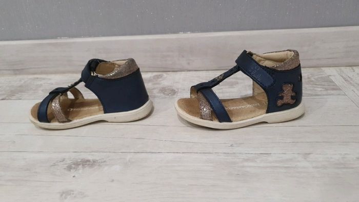 Sandales Pointure 23 - photo numéro 4