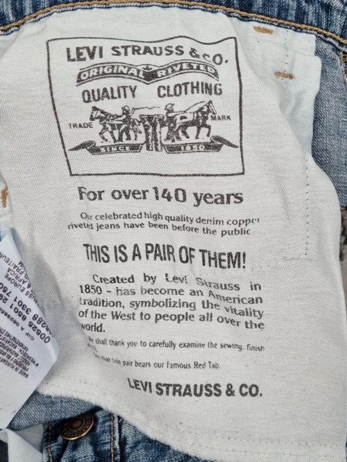 Jean évasé Levi’s bleu – Taille 38 Femme (mesures en photos) - photo numéro 7