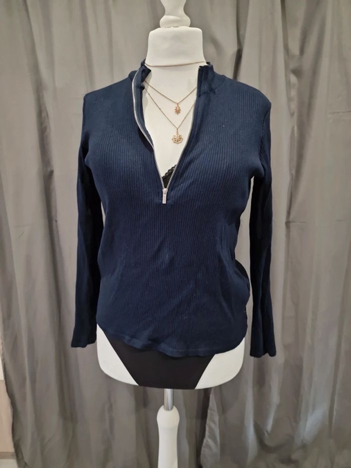 Pull taille M - photo numéro 2