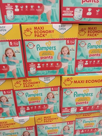 2 cartons de couches Pampers premium protection pants taille 5