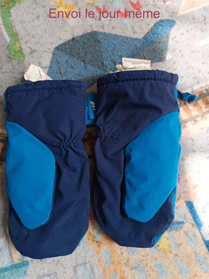 Moufles 3-4ans - photo numéro 2