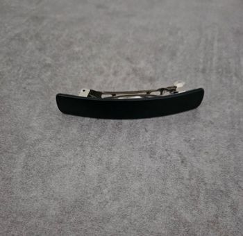 Barrette plate noire