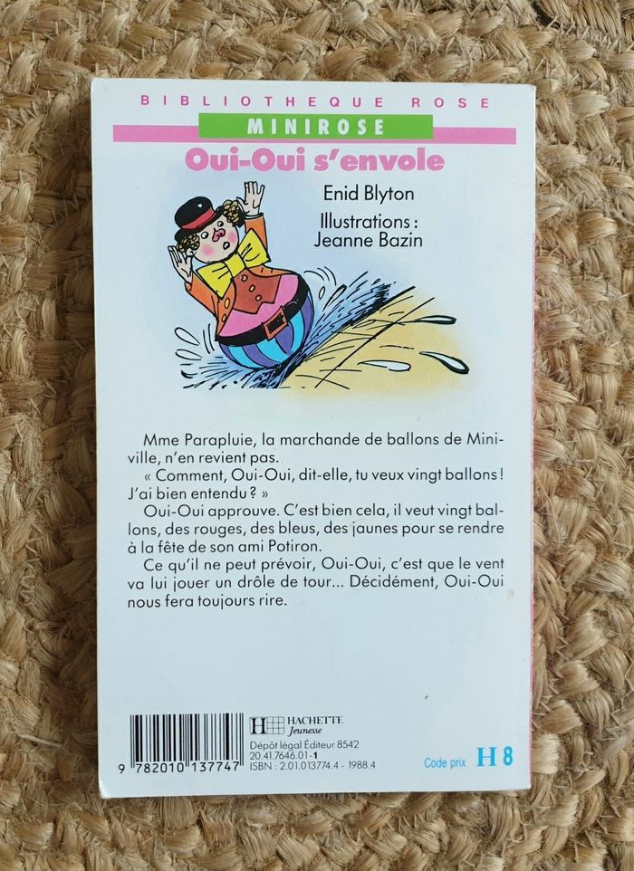 Livre Oui Oui s'envole - photo numéro 3