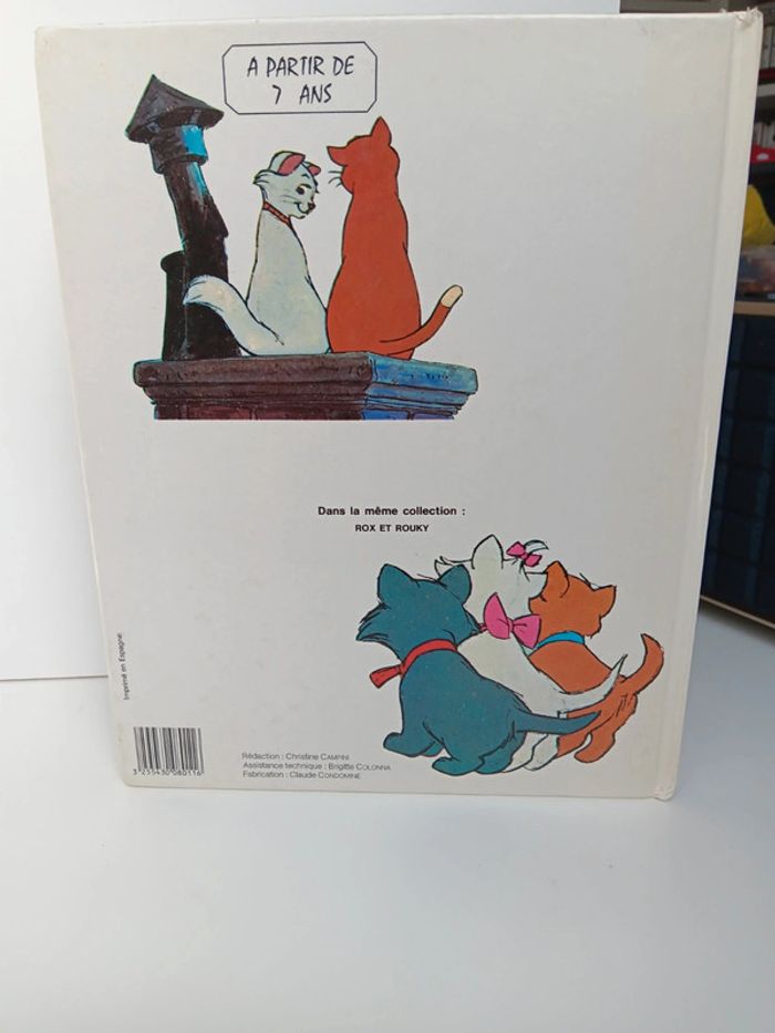 Livre vintage Walt Disney GDL Les aristochats Livre du film dépôt légal sept 1982 - photo numéro 3
