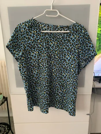 Blouse femme only