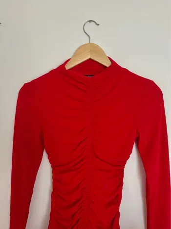 robe zara rouge