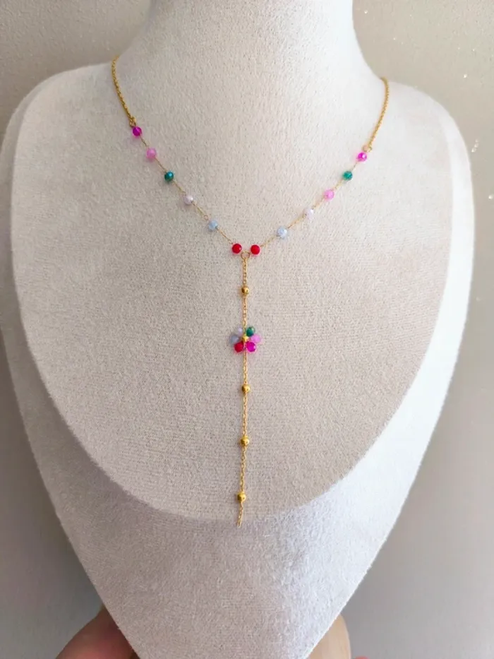 Pendentif doré en Y avec fleur marguerite et perles multicolores - photo numéro 6
