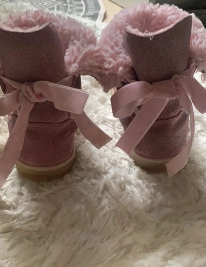 Bottine fourrure (taille 30) - photo numéro 5