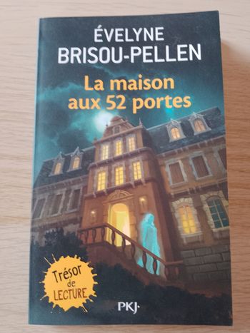 Roman La maison aux 52 portes Evelyne Brisou-Pellen PKJ