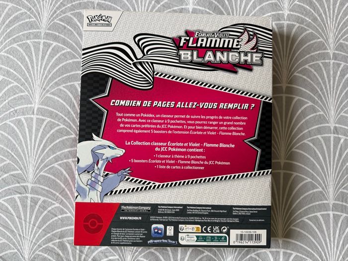 Coffret Pokémon Flamme Blanche + classeur – Neuf sous scellé ⚡️ - photo numéro 2