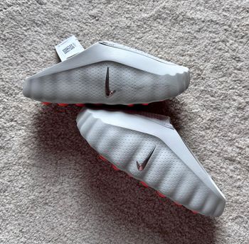 Nike mind 001