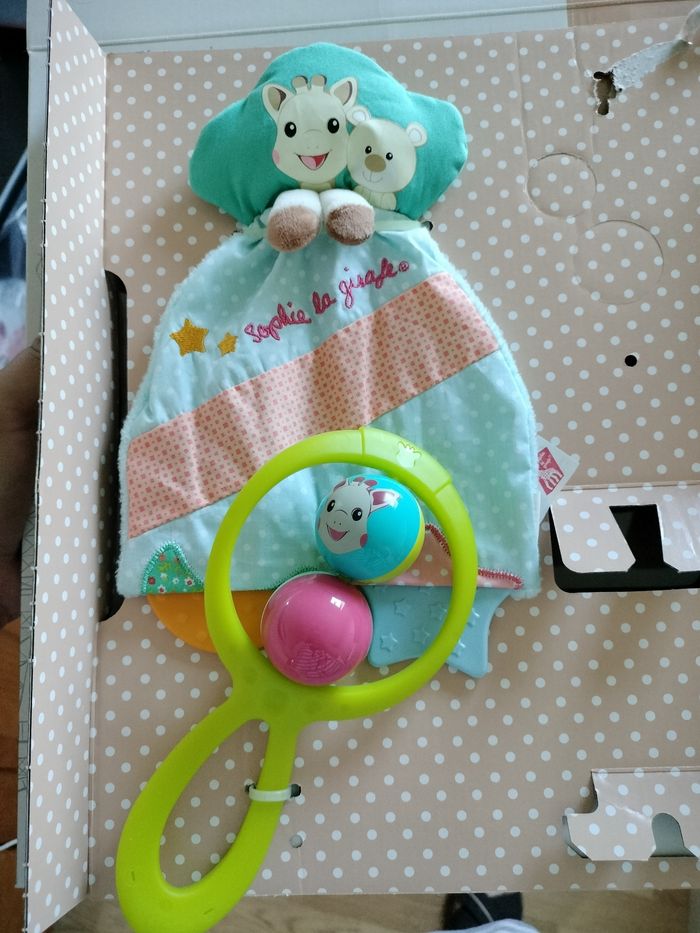 Doudou et hochet Sophie la girafe