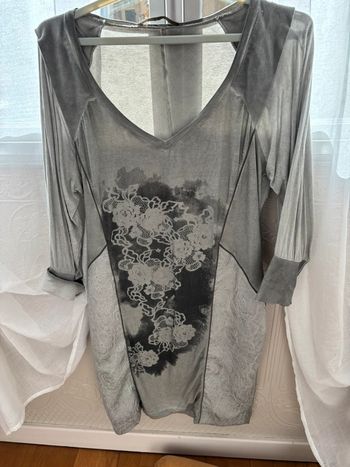 Robe motif fleur et dentelle