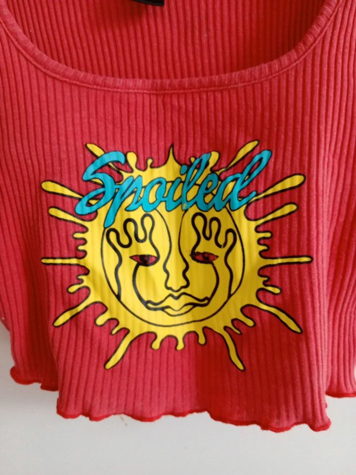 Crop top s rouge avec soleil c 81 - photo numéro 6