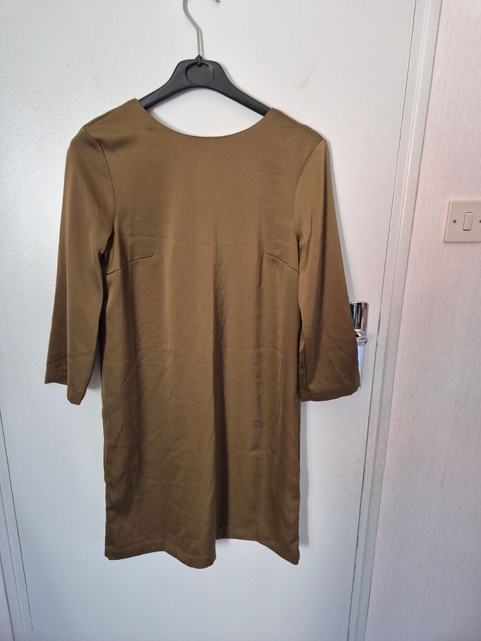 Sublime robe dos nu taille 36