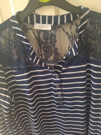 Blouse rayée Cache Cache. Taille 38