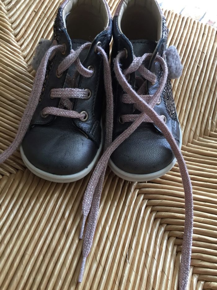 Chaussure taille 20 - photo numéro 2