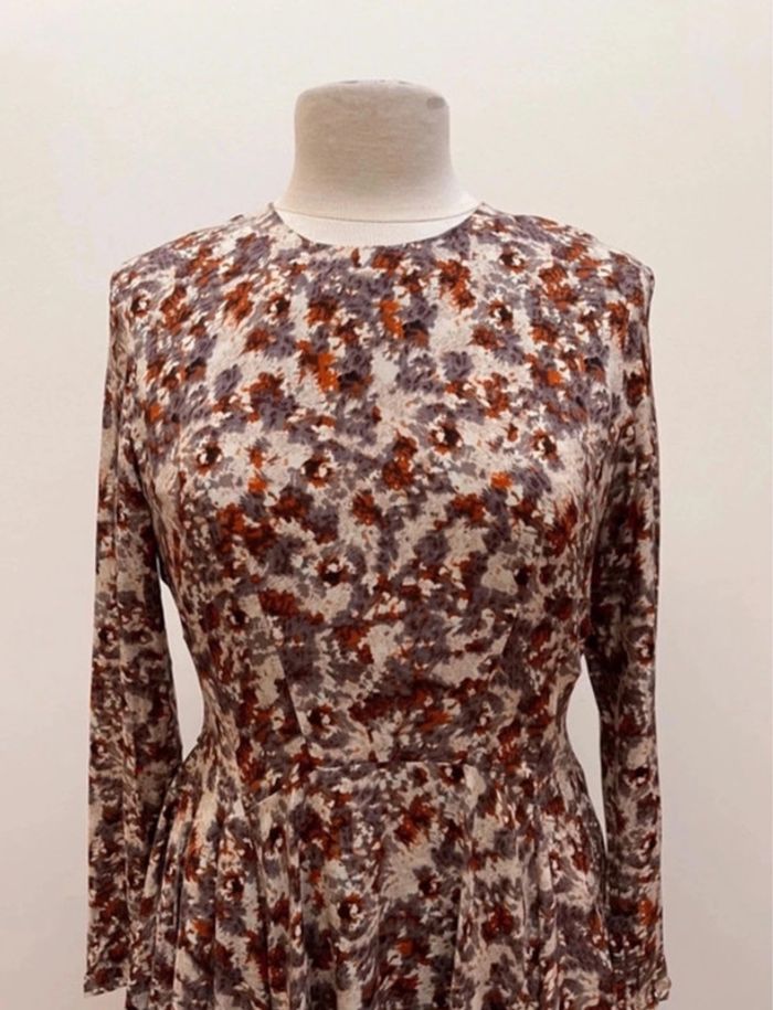 Superbe robe fluide H&M 🌸 40 L - photo numéro 2