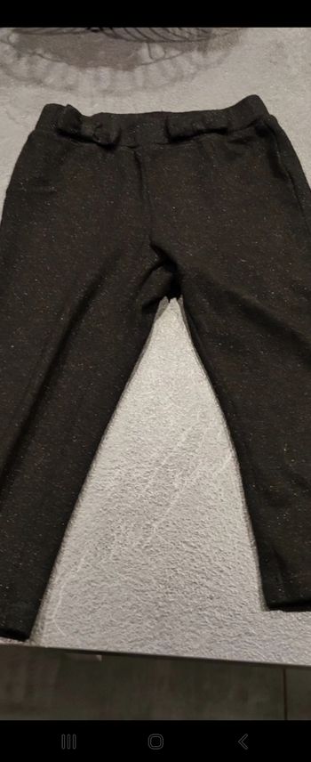 Pantalon noir a paillette