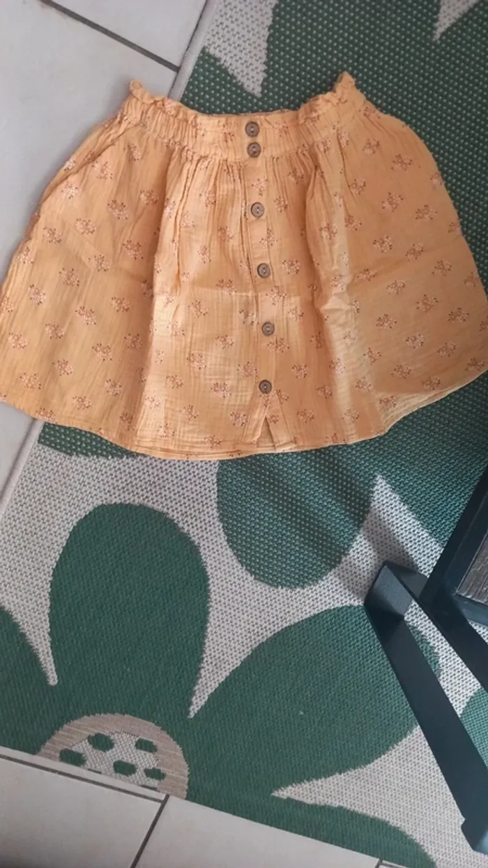 Jupe gaze de coton jaune fleurie 9 ans taille réglable tbe - photo numéro 2