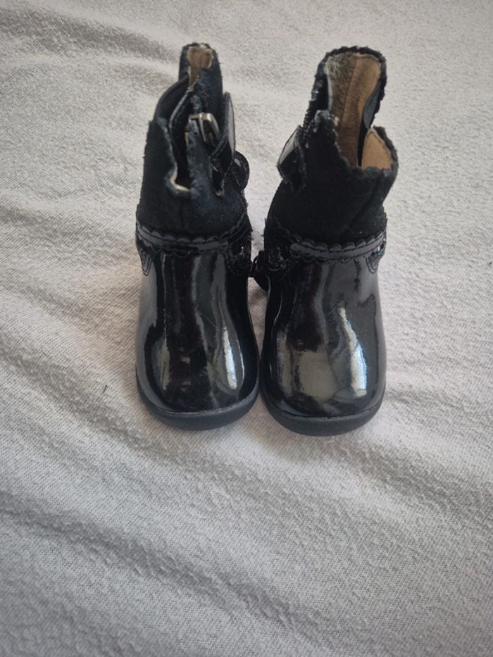 Bottines premiers pas vertbaudet taille 19