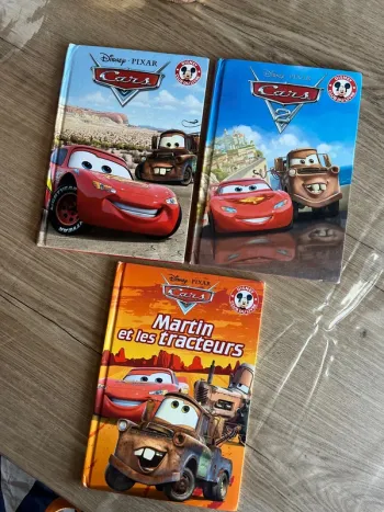 Lot livres Cars